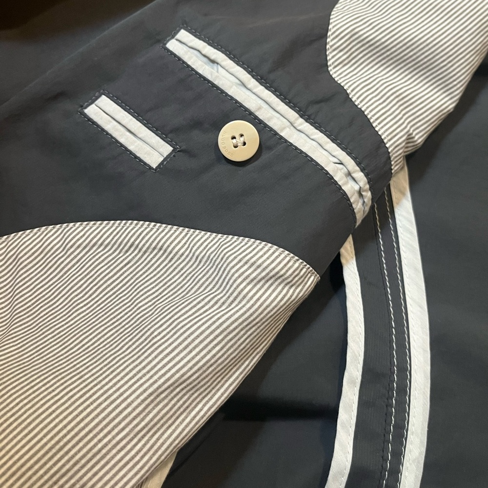BOSS by Hugo Boss Charcoal Gray 2 button Blazer with White Stitching. Size 44R - Picture 8 of 15